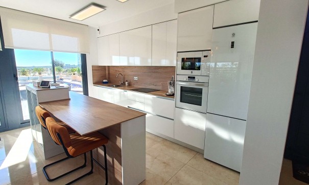 Venta - Chalet Independiente -
La Finca Golf - La Finca Golf and Spa Resort