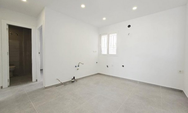 Sprzedaż - Apartament mieszkanie -
Torrevieja - Playa del Cura