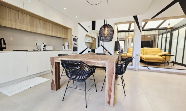 Venta - Chalet Independiente -
Benijofar - Benimar