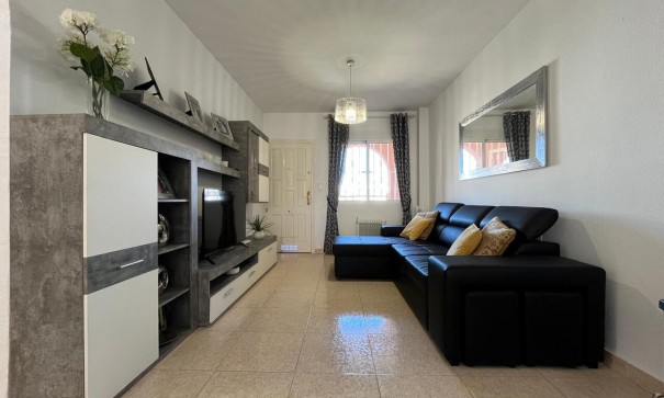 Återförsäljning - Lägenhet lägenhet -
Villamartín