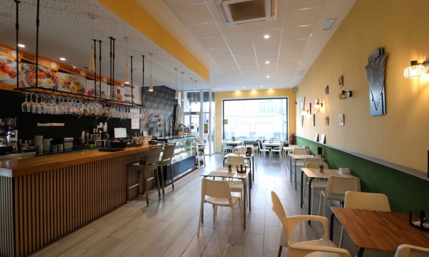 Videresalg - Kommerciel -
Benijofar - Benijofar - Village