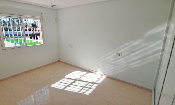 Videresalg - Finca landejendom -
Catral - Catral - Country