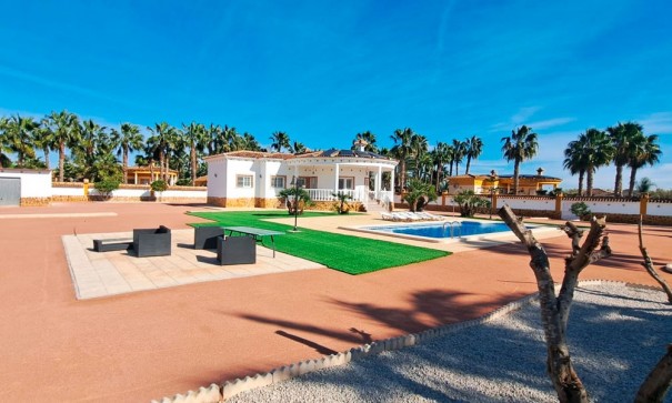 Videresalg - Finca landejendom -
Catral - Catral - Country