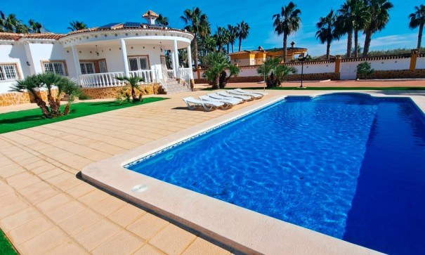 Venta - Finca Propiedad rural -
Catral - Catral - Country