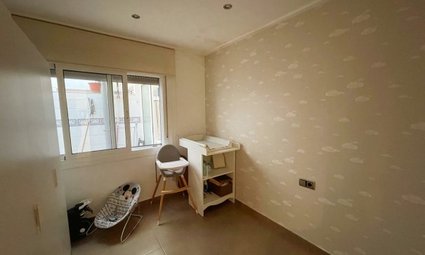 Resale - Wohnung Appartement -
Rojales