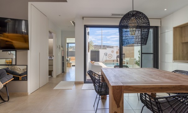 Återförsäljning - Radhus -
Benijofar