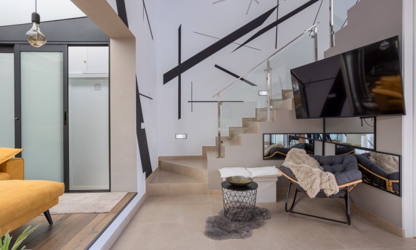 Återförsäljning - Radhus -
Benijofar