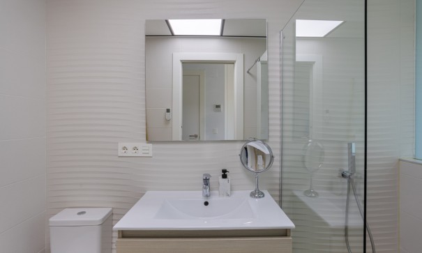 Återförsäljning - Radhus -
Benijofar