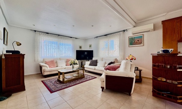 Venta - Casa de pueblo -
Orihuela Costa - Las Filipinas