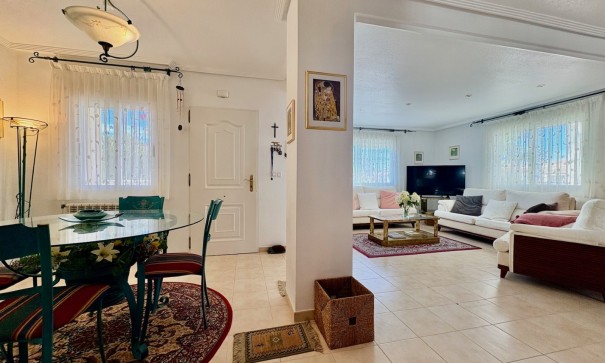 Venta - Casa de pueblo -
Orihuela Costa - Las Filipinas