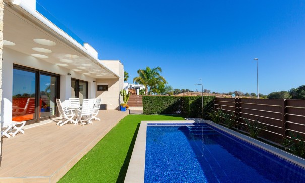 Venta - Chalet Independiente -
Entre Naranjos - Vistabella Golf - Vistabella Golf