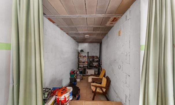 Herverkoop - Vrijstaande Villa -
Bigastro