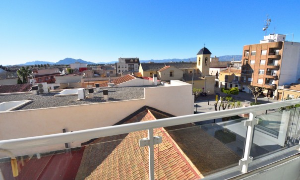 Revente - Appartement -
Daya Nueva