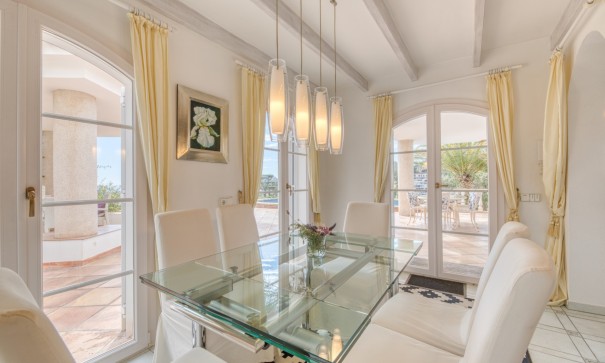 Venta - Chalet Independiente -
Port d'Andratx - Andratx