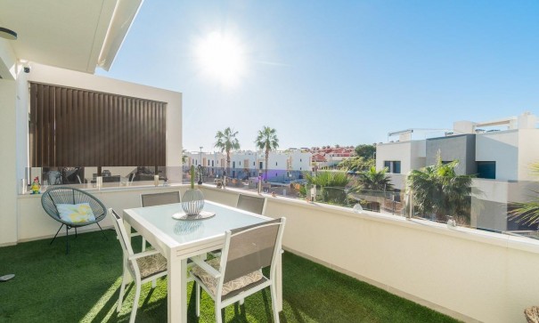 Revente - Appartement -
Orihuela Costa - PAU 26