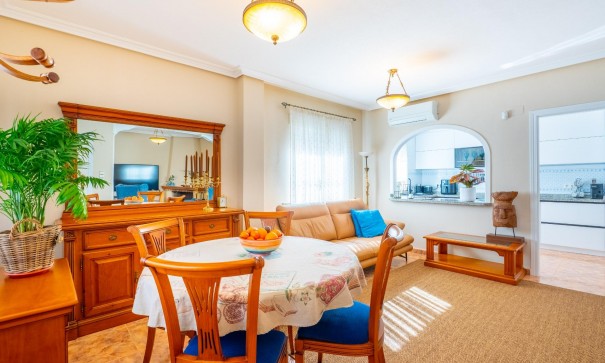 Revente - Appartement -
Orihuela Costa - La Regia