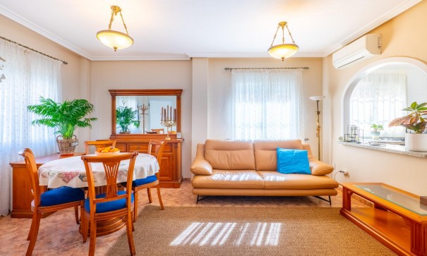 Revente - Appartement -
Orihuela Costa - La Regia