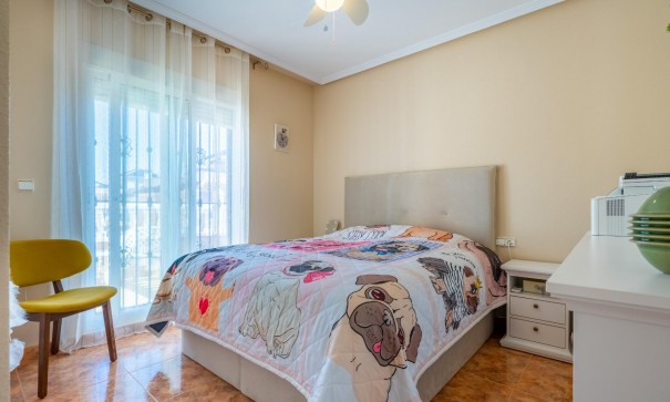 Revente - Appartement -
Orihuela Costa - La Regia