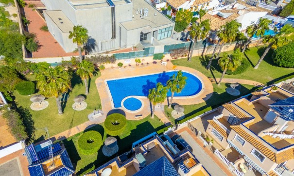 Revente - Appartement -
Orihuela Costa - La Regia