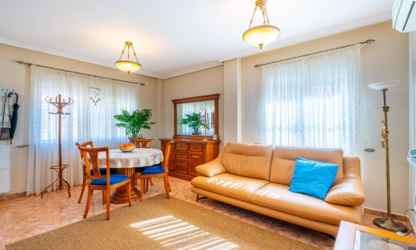 Revente - Appartement -
Orihuela Costa - La Regia