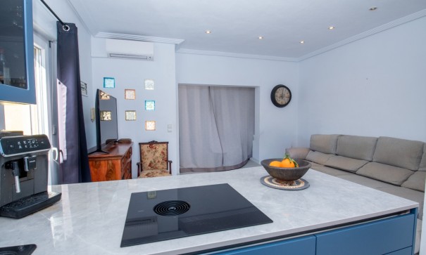 Revente - Appartement -
Torrevieja - La Mata