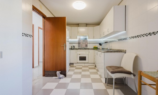 Videresalg - Lejlighed lejlighed -
San Miguel de Salinas