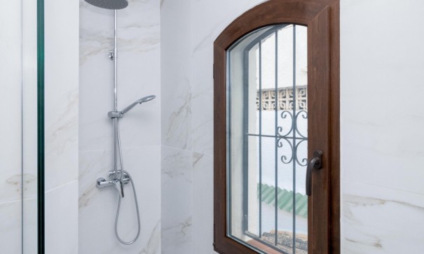 Venta - Casa de pueblo -
Orihuela Costa - La Zenia