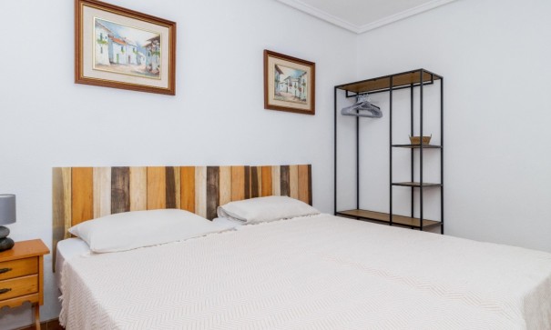 Venta - Casa de pueblo -
Orihuela Costa - La Zenia