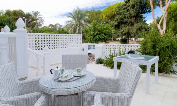 Venta - Casa de pueblo -
Orihuela Costa - La Zenia- Orihuela costa