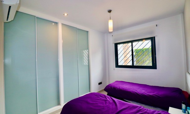 Venta - Apartamento piso -
Guardamar del Segura - Guardamar - El Raso