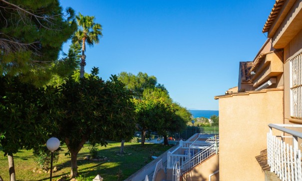 Revente - Appartement -
Torrevieja - Torreblanca