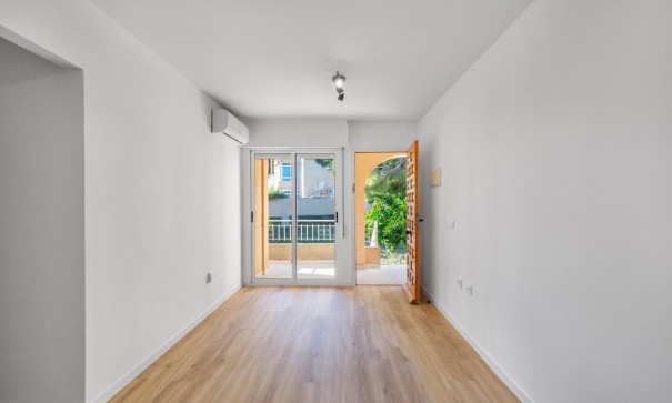 Revente - Appartement -
Torrevieja - Torreblanca