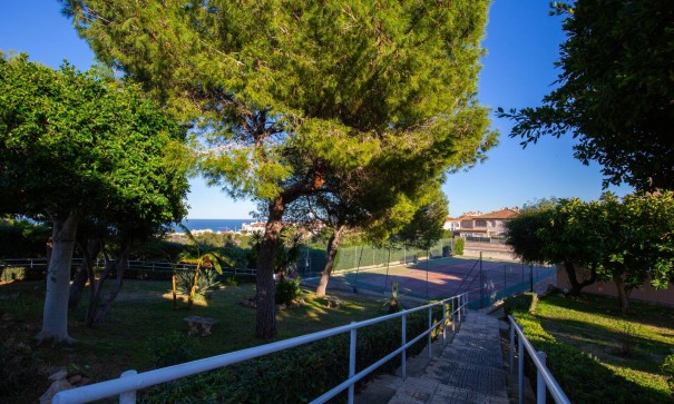 Revente - Appartement -
Torrevieja - Torreblanca