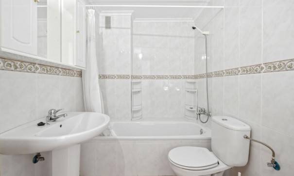 Venta - Apartamento piso -
Torrevieja - Playa de los locos