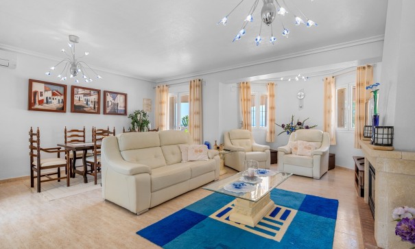 Resale - Freistehende Villa -
Algorfa - Lomas de la Juliana
