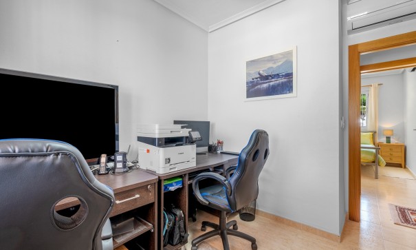 Resale - Freistehende Villa -
Algorfa - Lomas de la Juliana