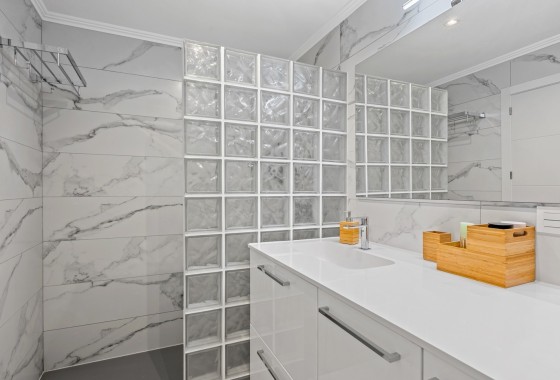 Sale - Apartment Flat -
La Nucía