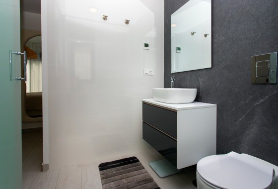 Venta - Chalet Independiente -
Algorfa - La Finca Golf