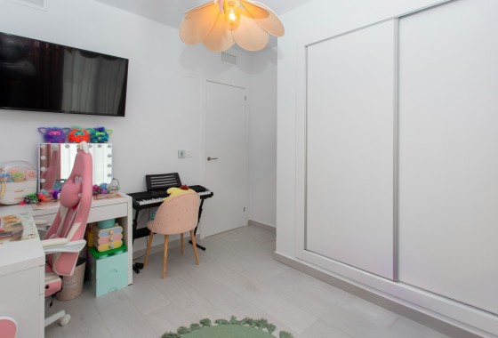 Venta - Chalet Independiente -
Algorfa - La Finca Golf