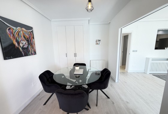 Herverkoop - Vrijstaande Villa -
Los Dolses