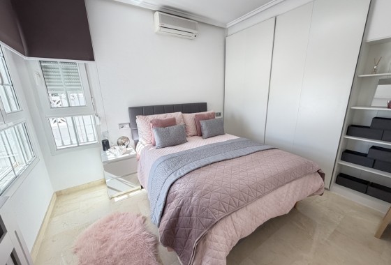 Herverkoop - Vrijstaande Villa -
Los Dolses