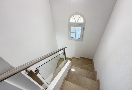 Herverkoop - Vrijstaande Villa -
Los Dolses