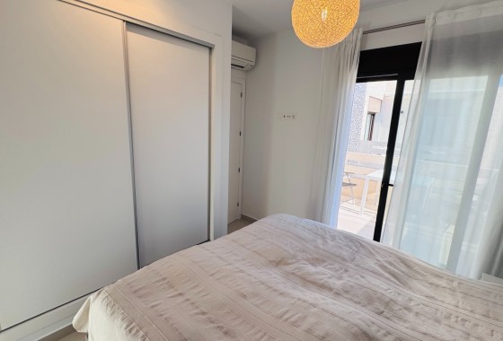 Resale - Wohnung Appartement -
Algorfa