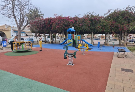 Herverkoop - Apartement Flat -
Torrevieja - Playa del Cura