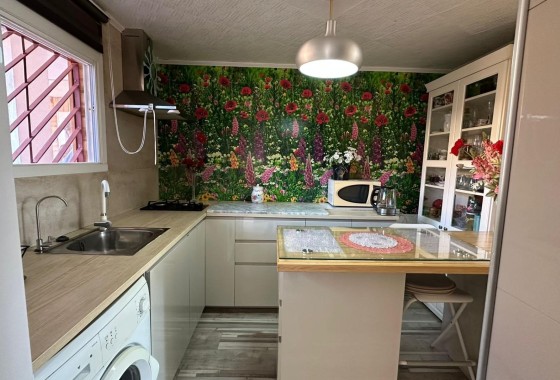 Herverkoop - Apartement Flat -
Torrevieja - Centro