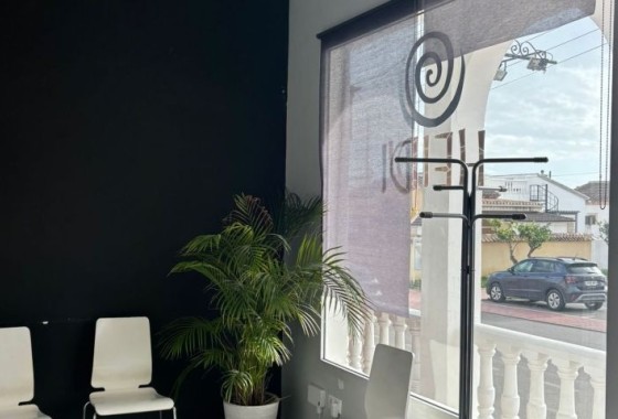 Herverkoop - Commercieel -
Orihuela Costa