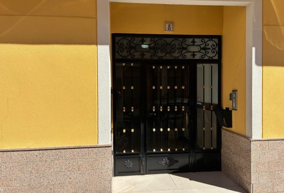 Sale - Apartment Flat -
Almoradí