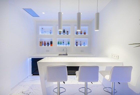 Nowa konstrukcja - Willa wolnostojąca -
Calpe