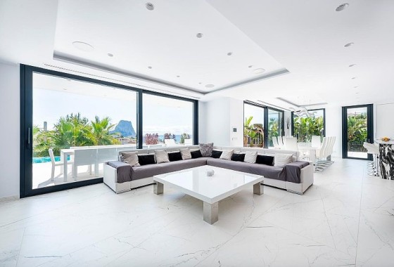 Nowa konstrukcja - Willa wolnostojąca -
Calpe