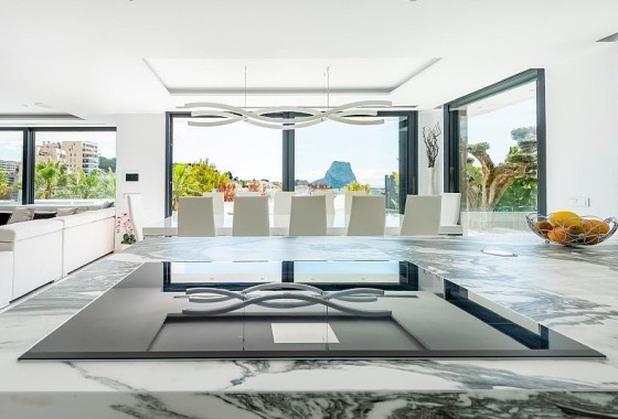 Nowa konstrukcja - Willa wolnostojąca -
Calpe